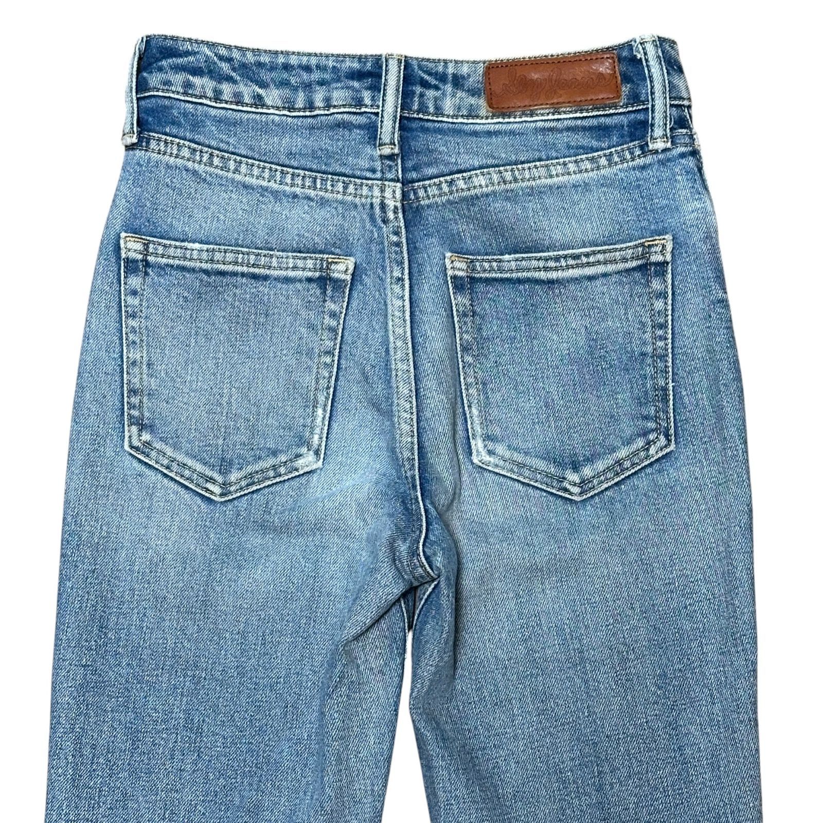 SLY JEANS ハイウェスト　ライトブルー SLY スライ ハイウエスト スリム テーパードデニム フリンジ