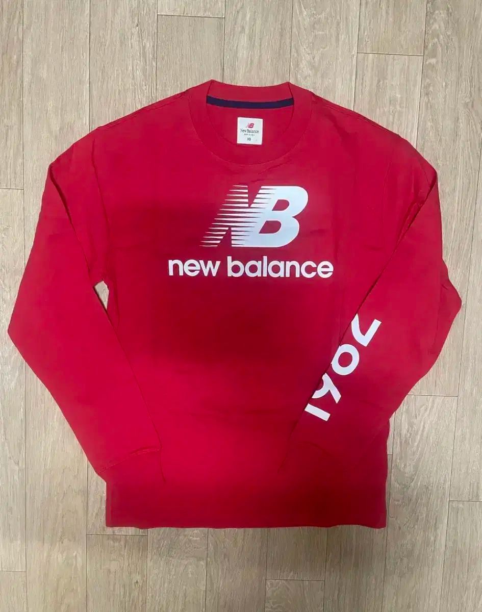 New Balance ニューバランス Tシャツ