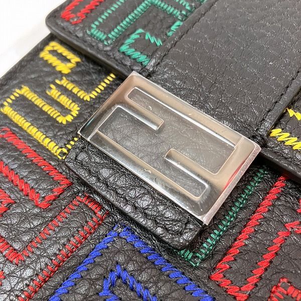 FENDI フォンホルダー