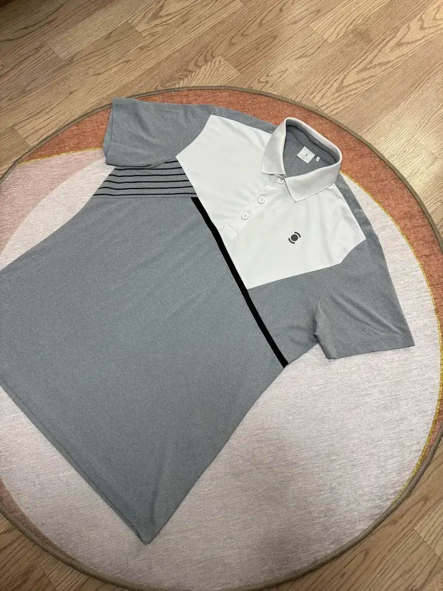 ゴルフTシャツ