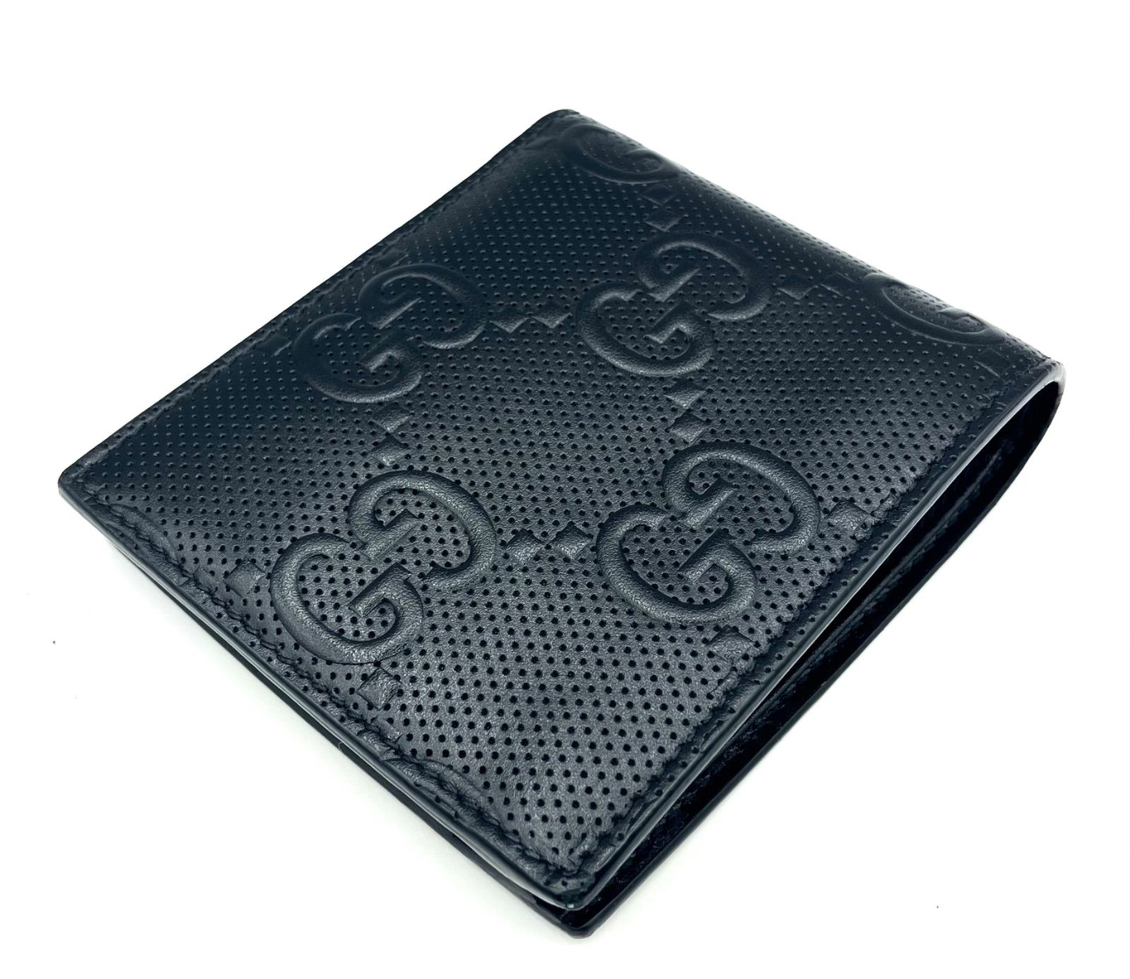鑑定済み】正規品 グッチ GUCCI GGエンボス レザー 二つ折り 財布