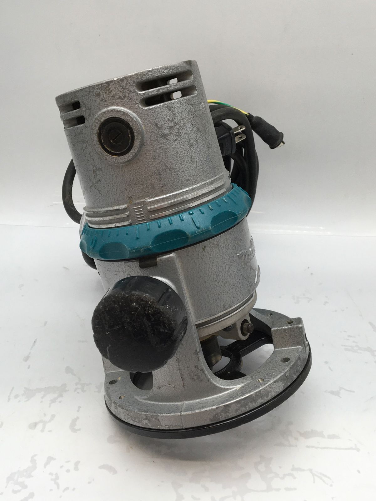 ブレーキ付12mmルーター 3600HA