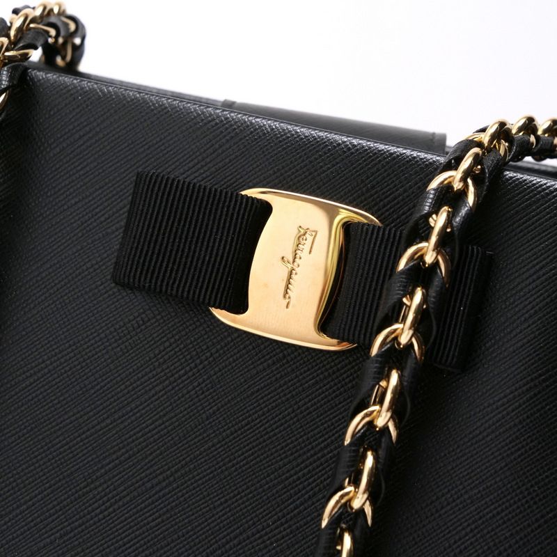 □美品□Salvatore Ferragamo サルヴァトーレフェラガモ ショルダー 