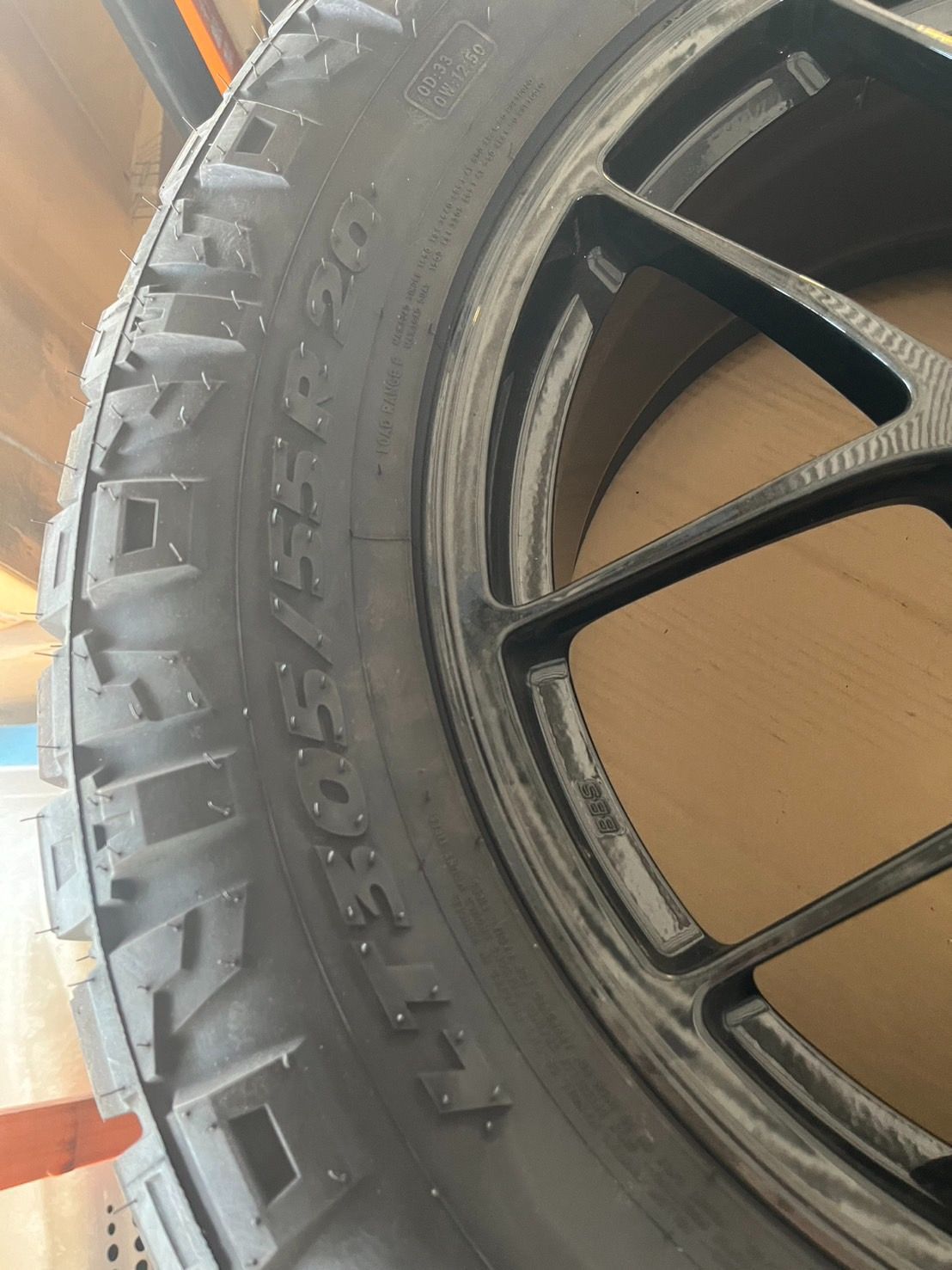 タイヤ4本セット