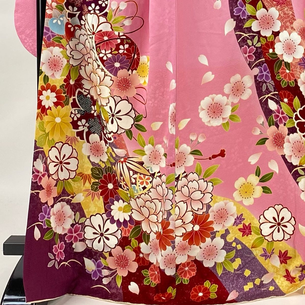 楽天市場】【新品】 振袖 着物 正絹 袷 刺繍 水色 扇子 四季の花
