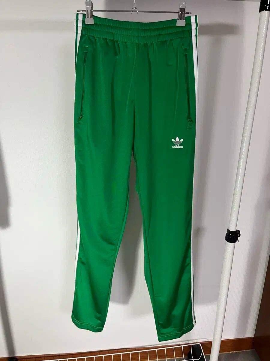adidas アディダス パンツ