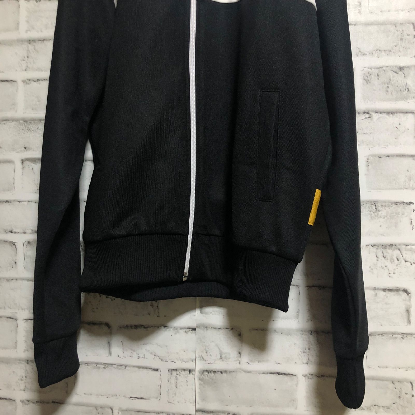 美品⭐️Fred Perry トラックジャケット/ジャージ 刺繍月桂樹