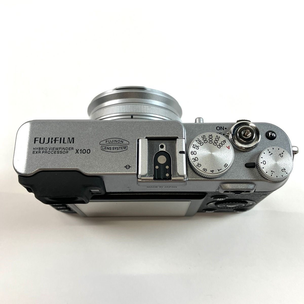 富士フイルム FUJIFILM FinePix X100 コンパクトデジタルカメラ 【中古】