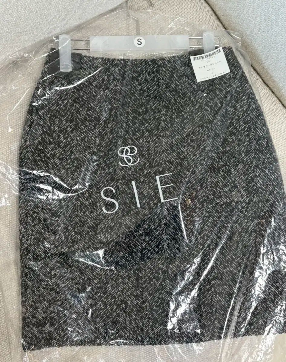 シエsie キャレン ウール 텍스쳐드 スカート S GULLKHAN_COM