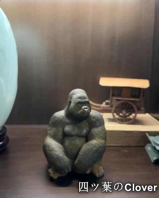 ゴリラ動物 デスク書斎リビング 玄関お 茶台 装飾品 工芸品 置物