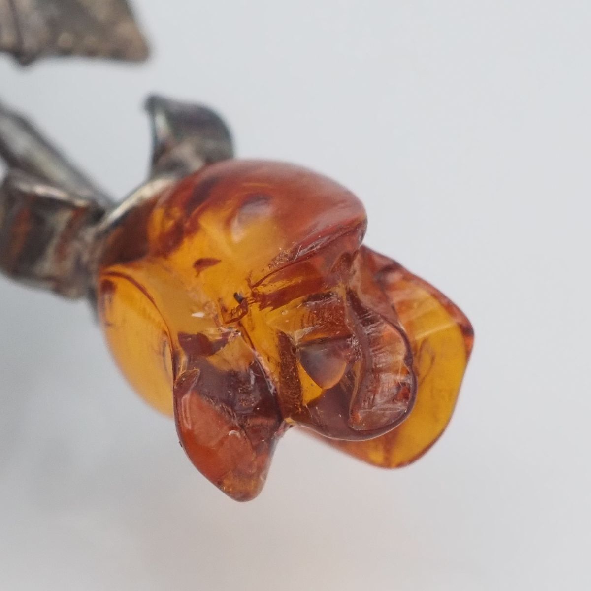 F456 琥珀 コハク アンバー 925刻印 ブローチ 薔薇 バラ ローズ デザイン シルバー ヴィンテージ FORTGASGNV_COM_BR