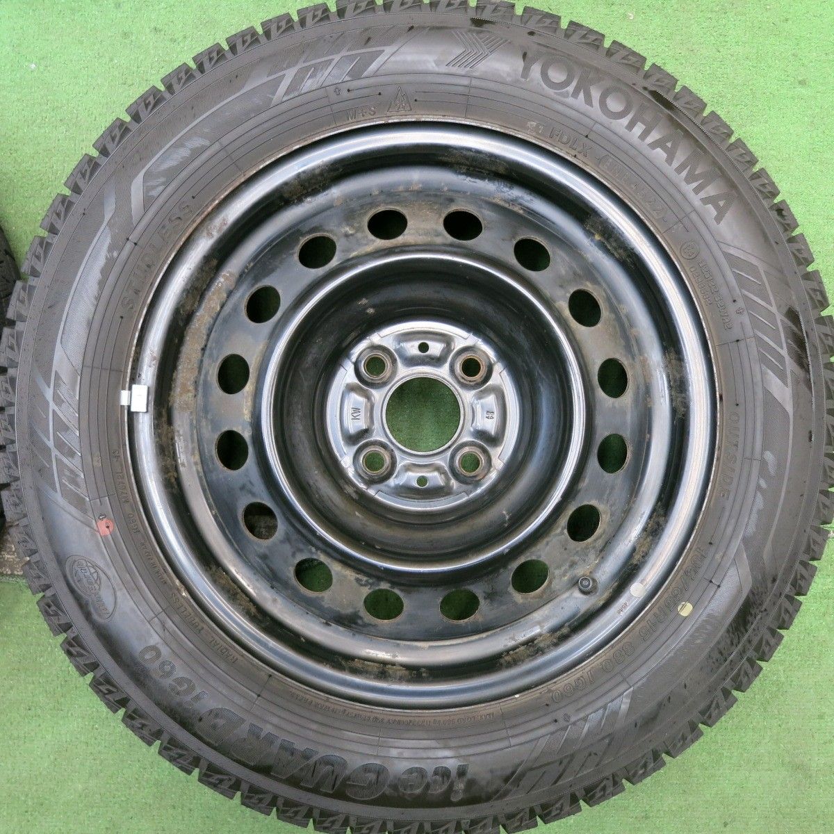 【バリ溝】ヨコハマタイヤ IG60 185/65R15 4本セット バリ溝！22年！9.5分以上☆スタッドレス 185/65R15 ヨコハマ アイス