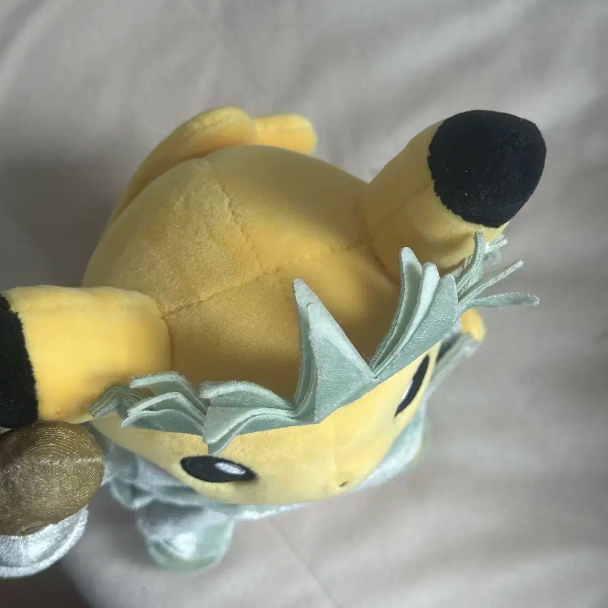 ポケモンセンター ピカチュウ 自由の 女神像 人形