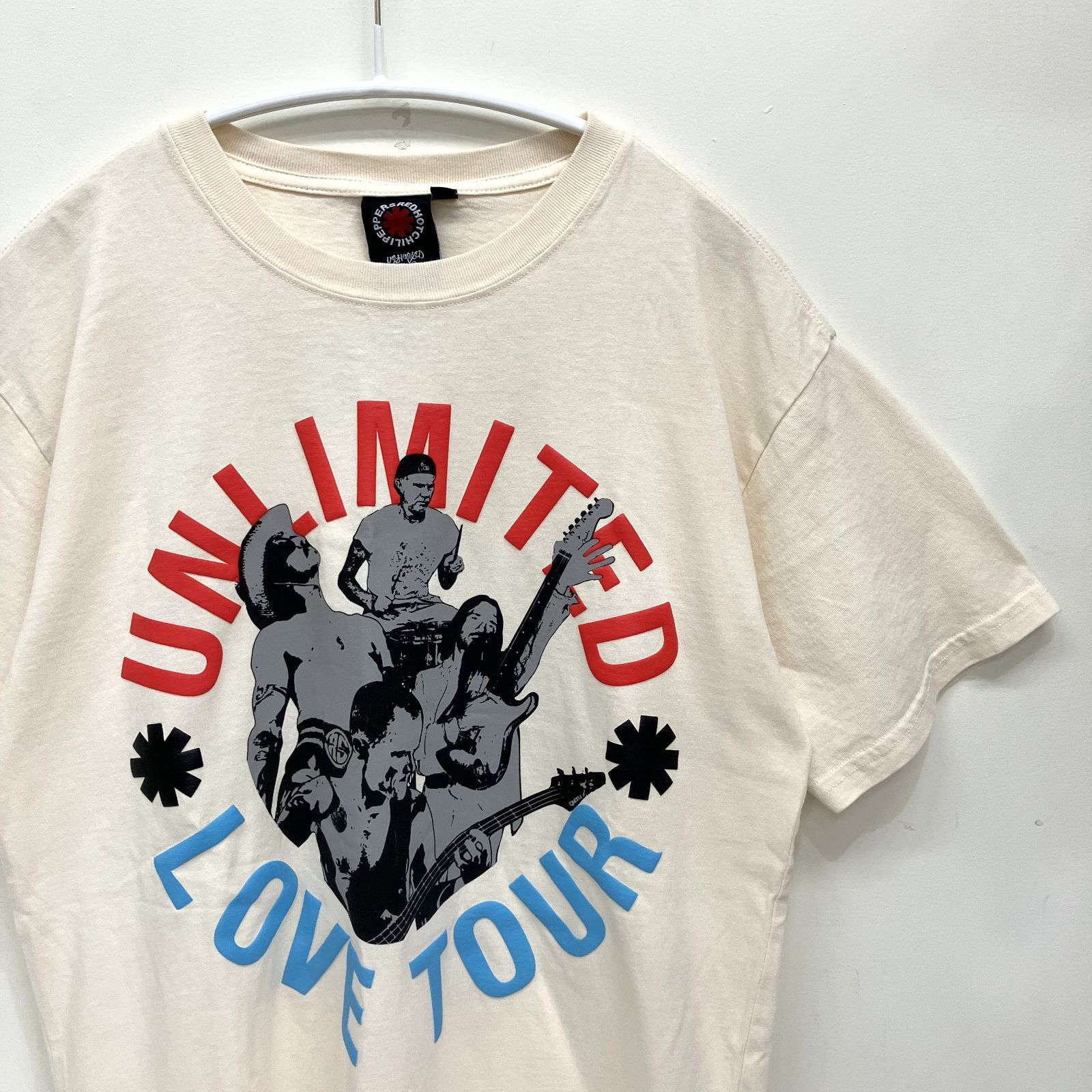 【未使用品】RED HOT CHILI PEPPERS レッチリ 2023 UNLIMITED LOVE WORLD TOUR Tシャツ Sサイズ ② 保管汚れあり