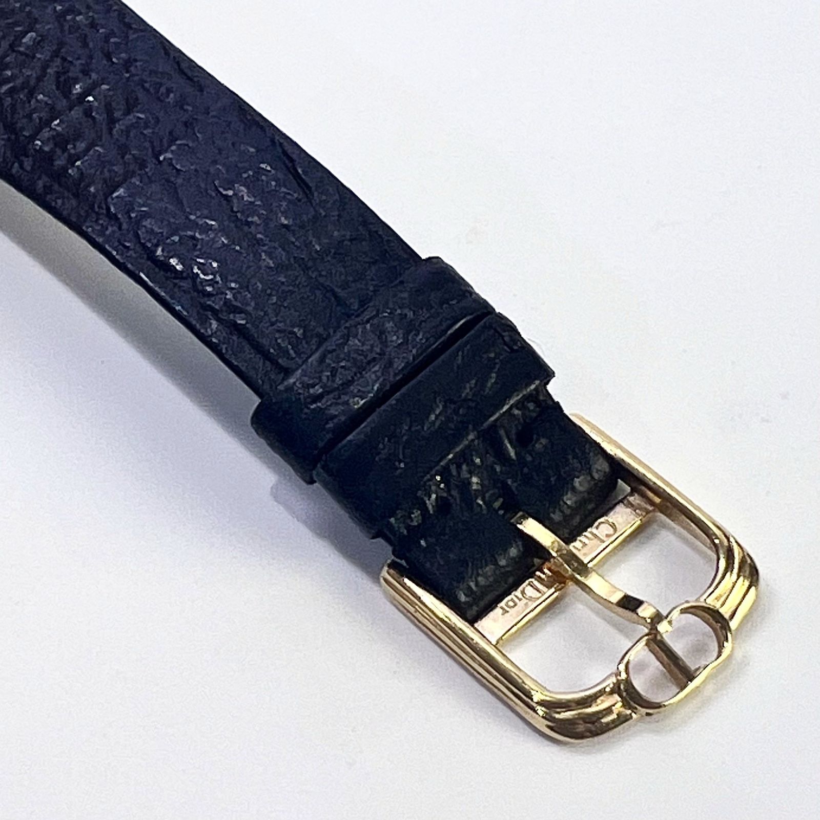 ホワイト 白文字盤