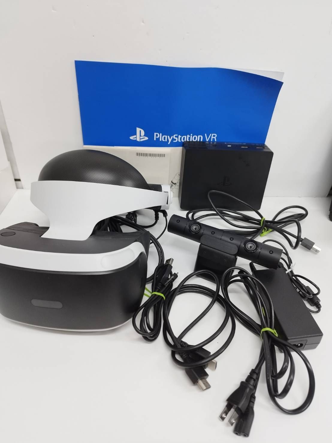 PlayStation VR 本体 (CUH-ZVR2)+カメラ 新製品】PlayStation VR 最新モデル「 CUH-ZVR2 」10月14日発売！