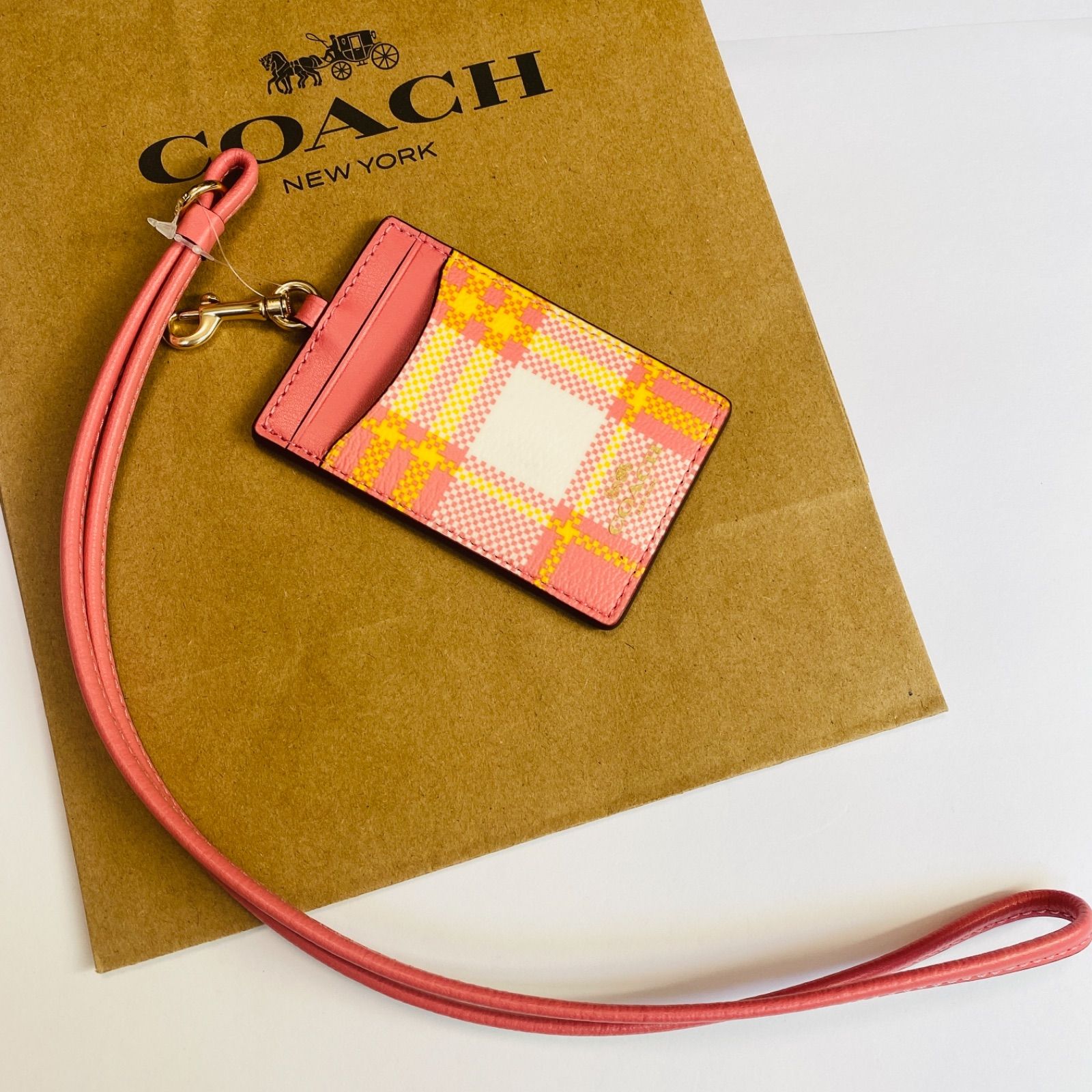 COACH コーチ ランヤード カードケース 定期入れ ピンク