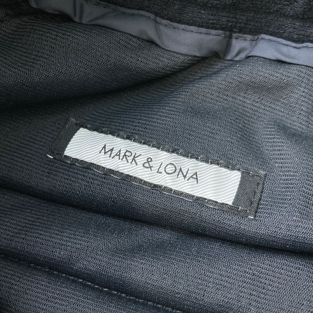 サイズ：50 MARK&amp;LONA マークアンドロナ  ストレッチパンツ  カーキ系 [240101475068] ゴルフウェア メンズ ストスト サイズ：50 MARK&LONA マークアンドロナ ストレッチパンツ