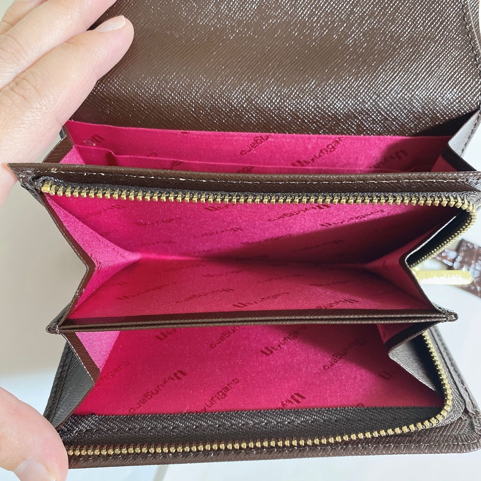 ungaro ウンガロ 長財布 クロコダイル 型押し レザー 0899 U by ungaro 