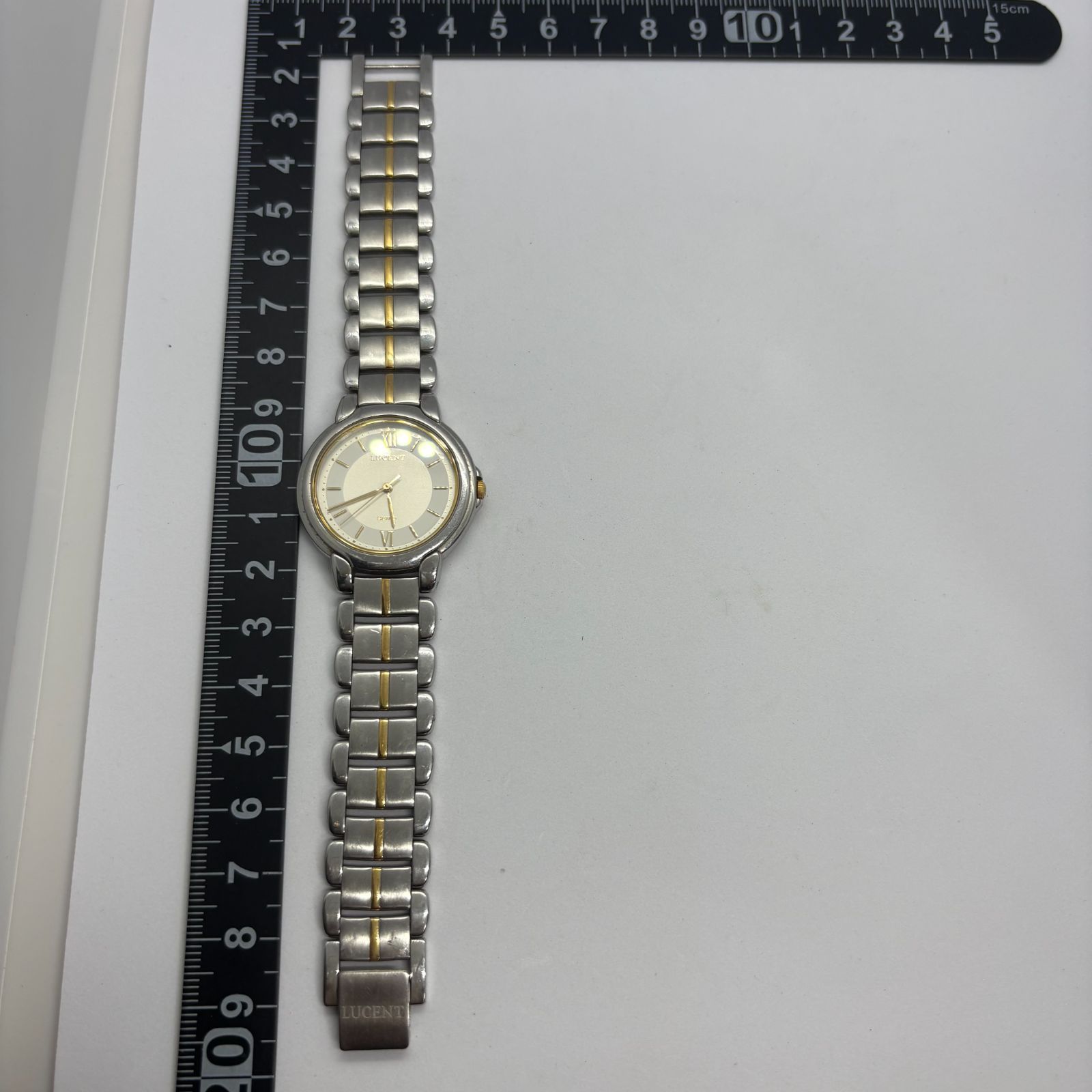 SEIKO LUCENT セイコー ルーセント 腕時計 8N21-600 シルバー ゴールド