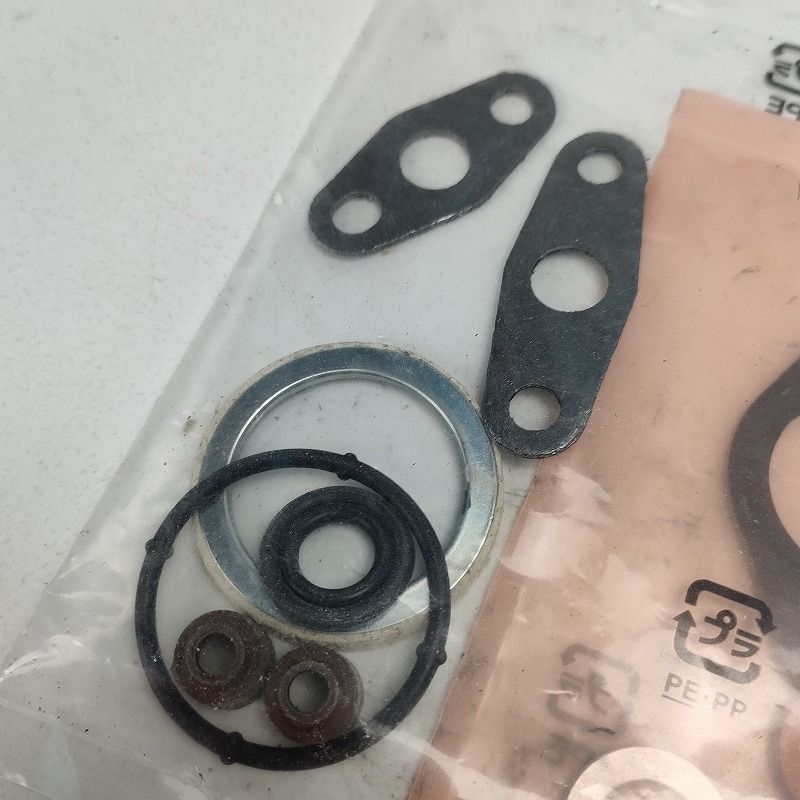 フォーサイト250 ガスケットキット A 06111-KFG-J00 ホンダ純正部品 BRIGHTFACE_UK