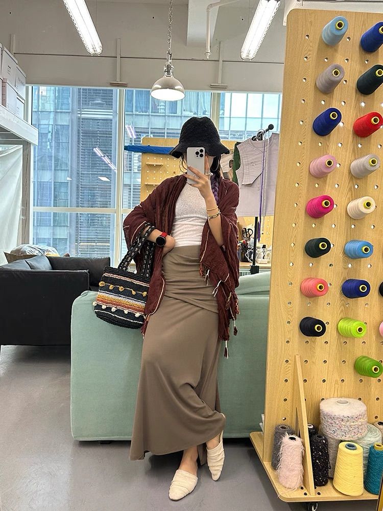 リヨセルストレッチドレープスカート