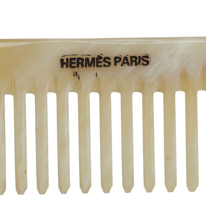 HERMES エルメス バッファローホーンとボックスカーフ ネックレス 水牛 ■新品同様■ HERMES エルメス バッファローホーン ケース付き コーム くし 櫛 ヘアセット レディース ベージュ系 AU9928 |  pleasure-Store　店