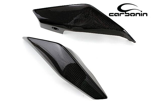 Carbonin CY15340 カーボン リヤ サイド パネル YAMAHA MT-09 (14-16)