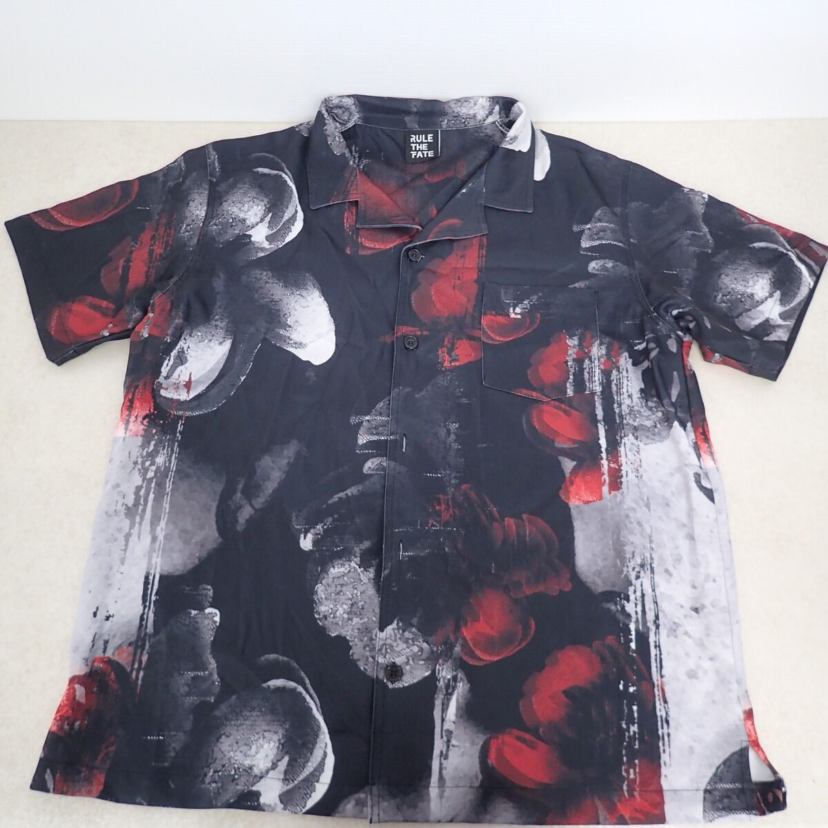 ミュージシャン RULE THE FATE Flower graphic shirt setup Escape the Fate Tee | Escape the Fate Merch | Escape the