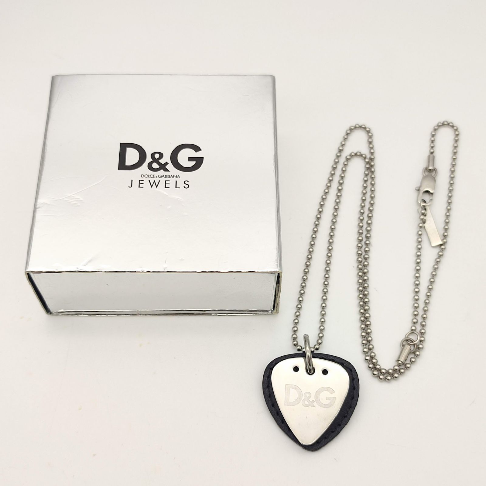 美品】D&G ドルチェ&ガッバーナ ギターピックモチーフロングネックレス