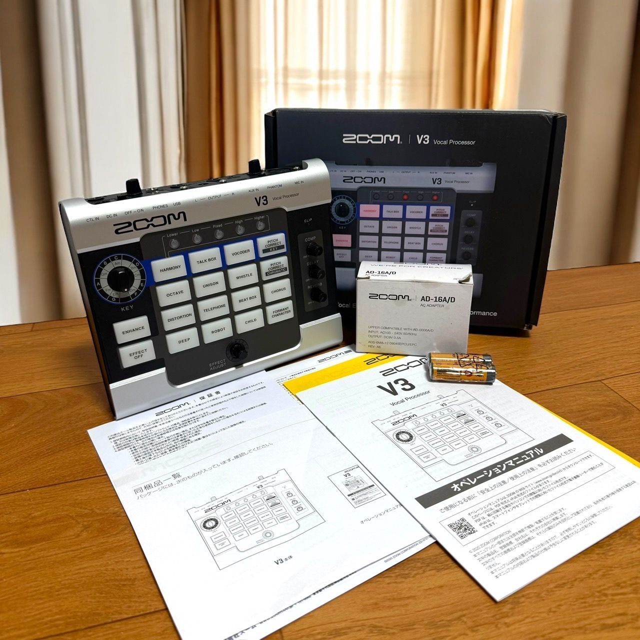 ☆極美品 ZOOM V3 ボイスエフェクター オーディオインターフェース V3 Vocal Processor | ZOOM