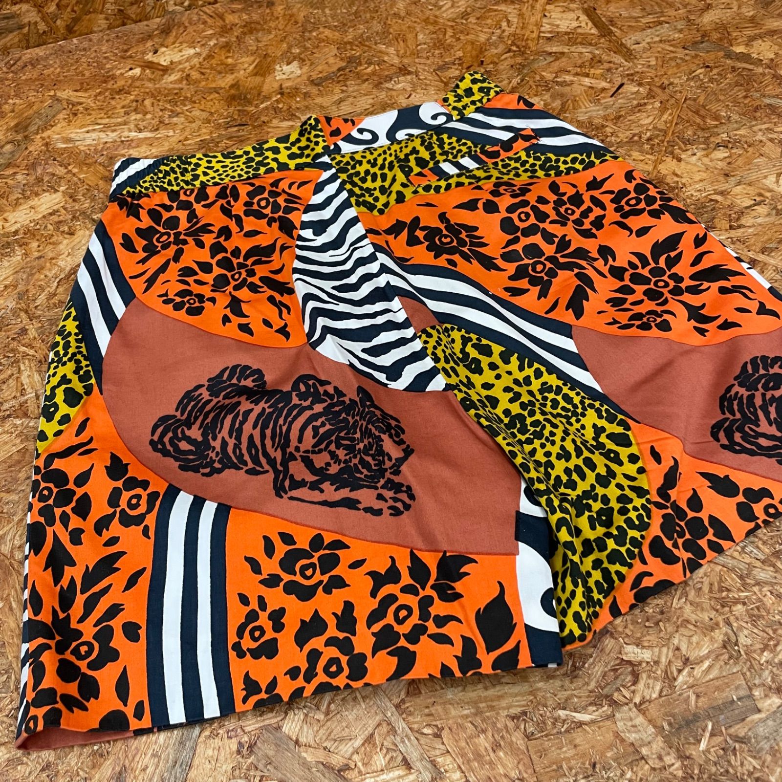 ’80s-’90s 昭和レトロ 総柄ショートパンツ LL レディース キュロット ハーフパンツ ヒョウ柄 ゼブラ柄 80年代 90年代 ボトムス ユーズド ヴィンテージ ビンテージ VINTAGE 古着 MADE IN JAPAN DECORATOM_COM_BR