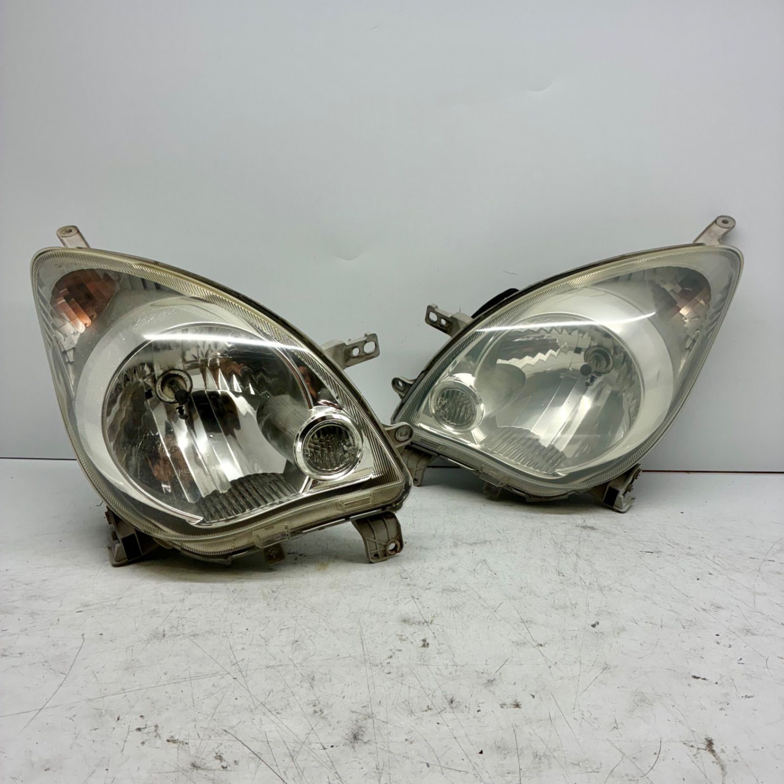 ダイハツ L275S/L285S ミラ ヘッドライト左右 レベ付 クリア塗装品 コーティング済】L275S L285S L275V L285V ミラ ヘッドライト