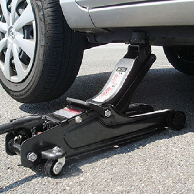 油圧式ジャッキ