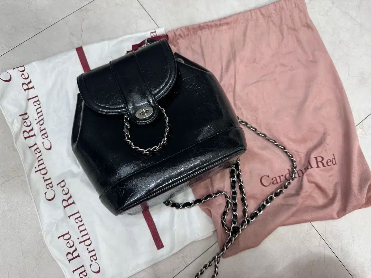 Cardinal Red カーディナルレッド Hawoo-A Bag 黒銀具