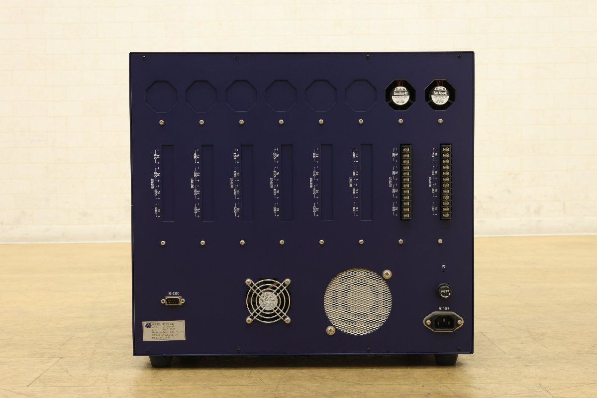 電流発生器 VI1002-08