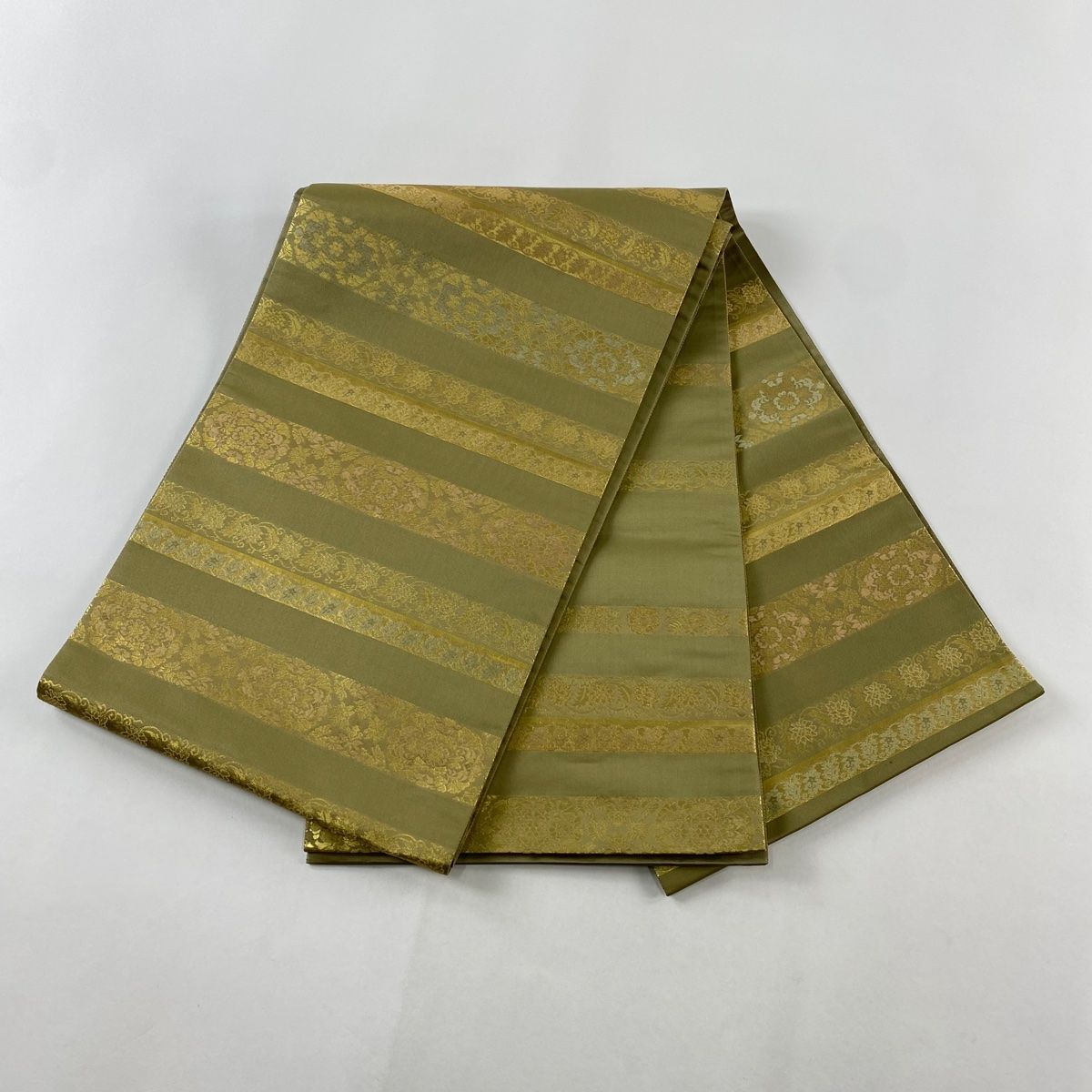 H-648 袋帯 正絹 お太鼓柄 金糸 箔 華模様 花丸模様 扇柄 金 袋帯 美品 名品 長嶋成織物 落款 瀞金錦 関西仕立て お仕覆 草花