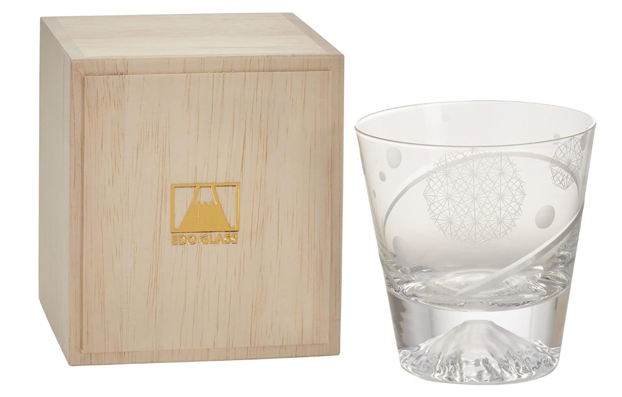 空飛ぶ前衛美術家の糸川裕志の富士山と江ノ島シリーズの小作品、箱絵です。 砂田友治「富士山」油絵・F4号 絵画買取・販売の小竹美術