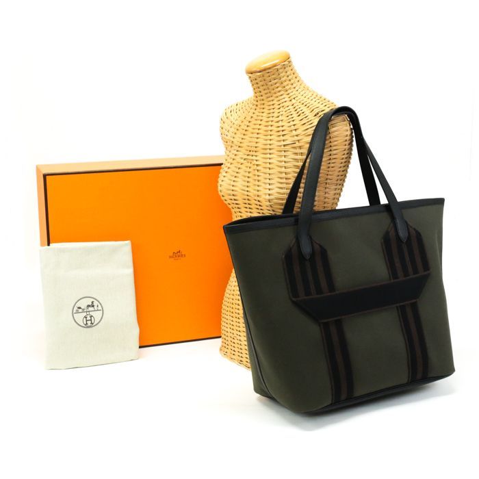 未使用・展示品 エルメス HERMES ピュール サングル トワルミリテール 