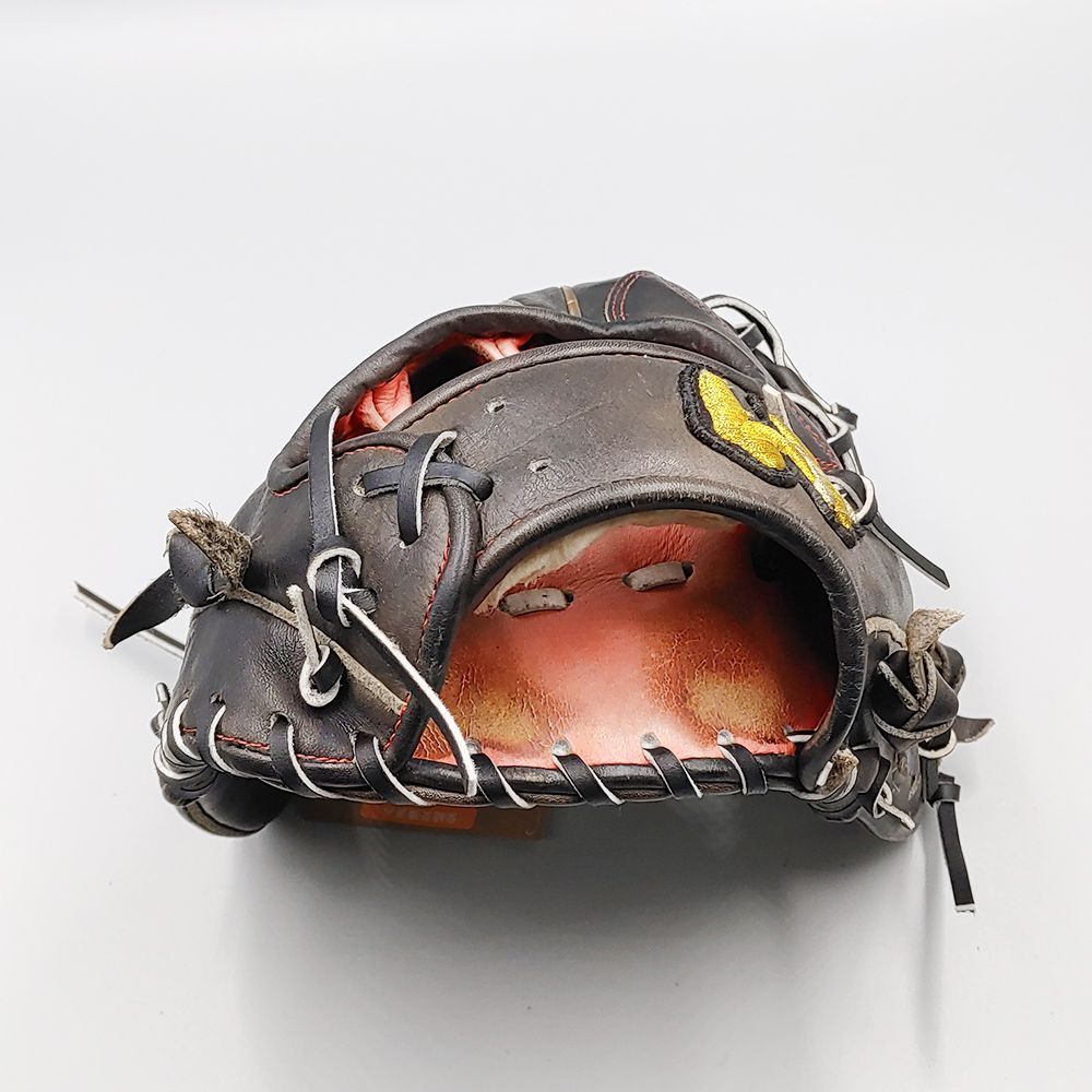 全紐交換済み】 ワールドペガサス 軟式グローブ / 内野手用 型付け済み