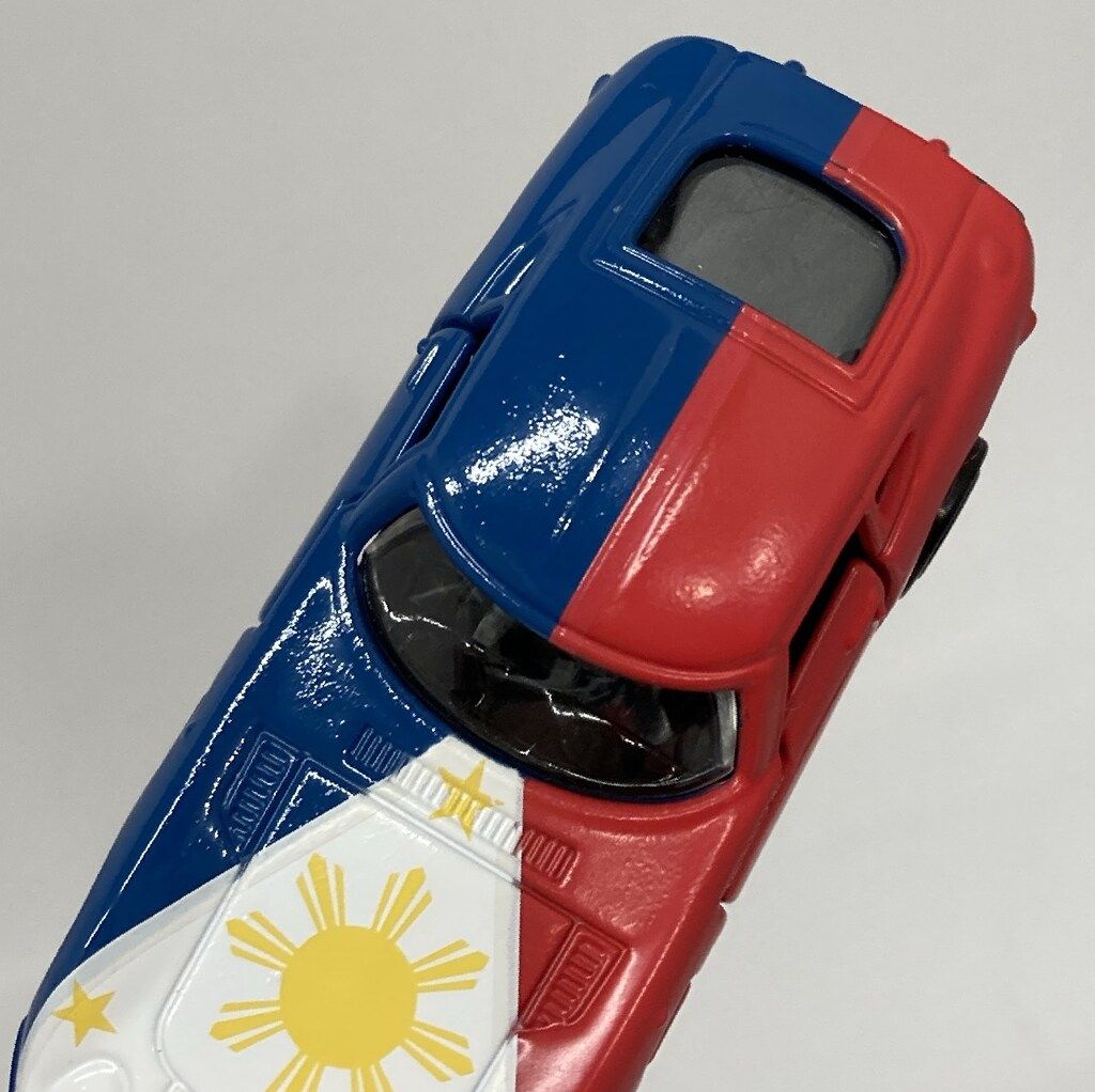 タカラトミー アピタ ピアゴオリジナル 世界の国旗トミカ トヨタ
