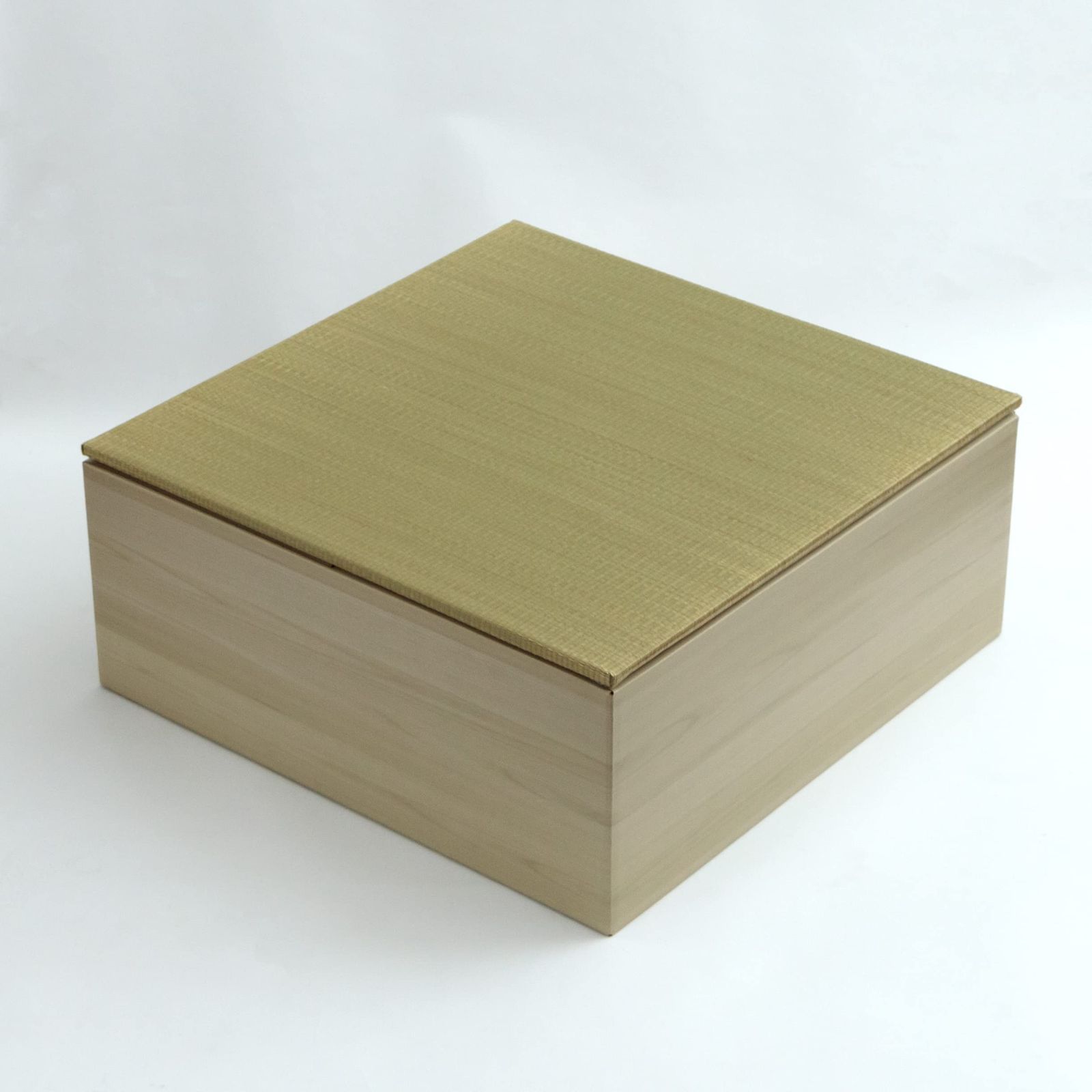 人気商品 軽量 ベンチ 簡単 ベッド 和モダン 和室 エコ 約70×70×29.5㎝|１P ナチュラル 無地畳 年間 段ボール一式１P 正方形 置き畳 1組セット システム ユニット 小上がり ＃1040180010429 い草 イケヒコ