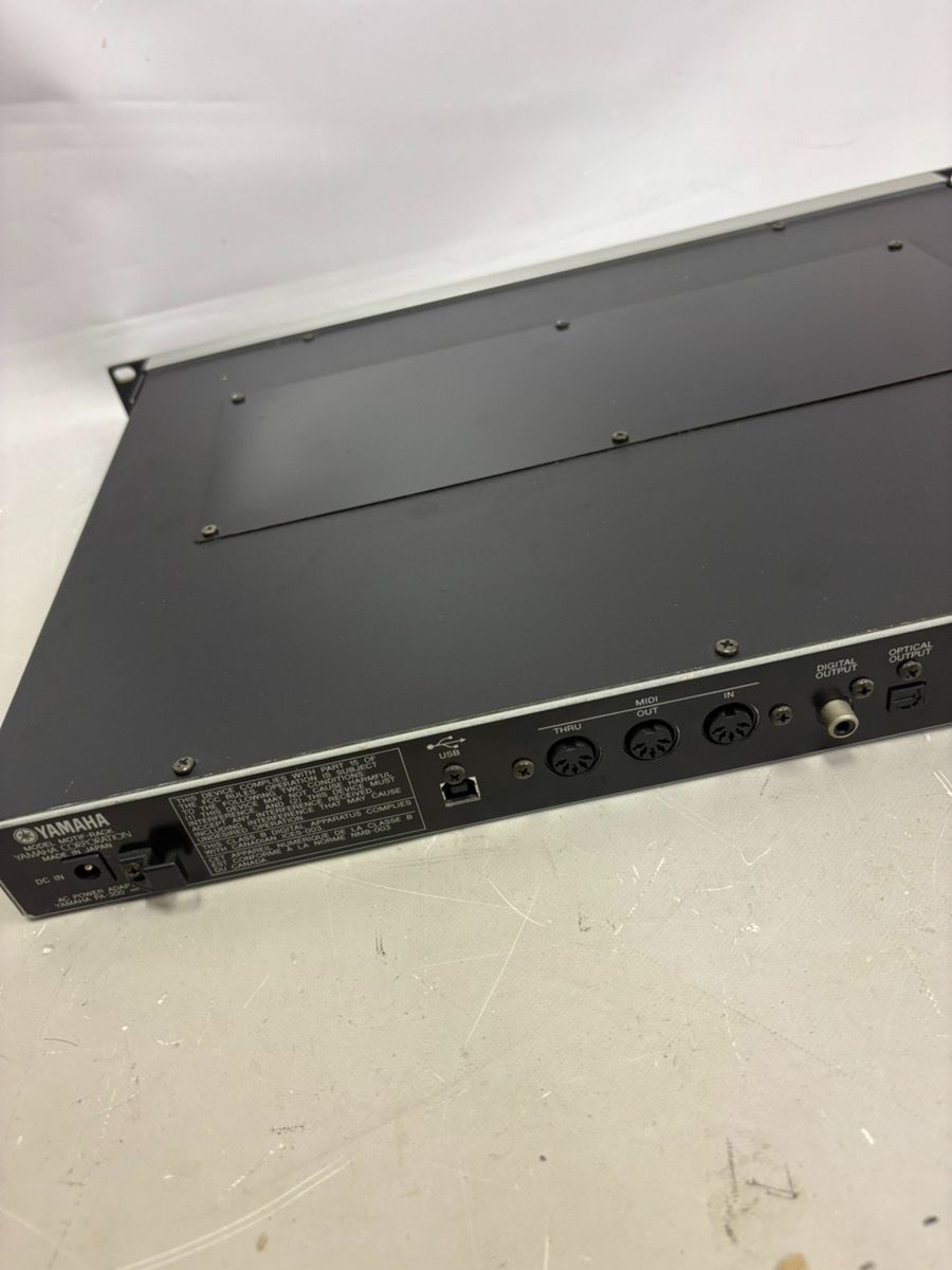 動作品】YAMAHA MOTIF-RACK トーンジェネレーター 本体のみ 送料