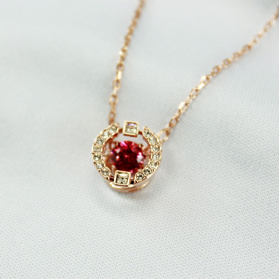 新品・未使用 】 SWAROVSKI スワロフスキー ネックレス Sparkling 