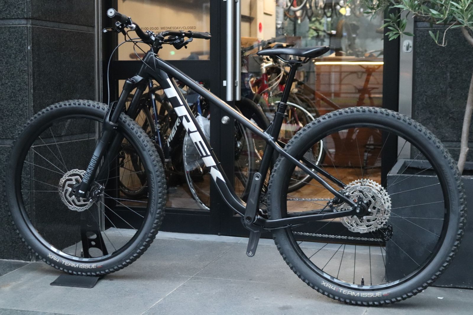 トレック TREK ロスコ ROSCOE 7 Mサイズ シマノ デオーレ M6100 12S アルミ マウンテンバイク MTB 29インチ 東京南麻布店 BRIGHTFACE_UK