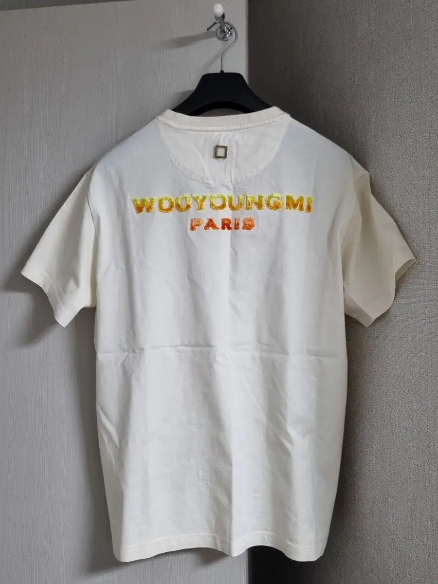 ☆韓国人気☆バックロゴ フード Tシャツ/WOOYOUNGMI☆ ☆人気☆【WOOYOUNGMI】☆Flower Print Back Logo T-Shir.t