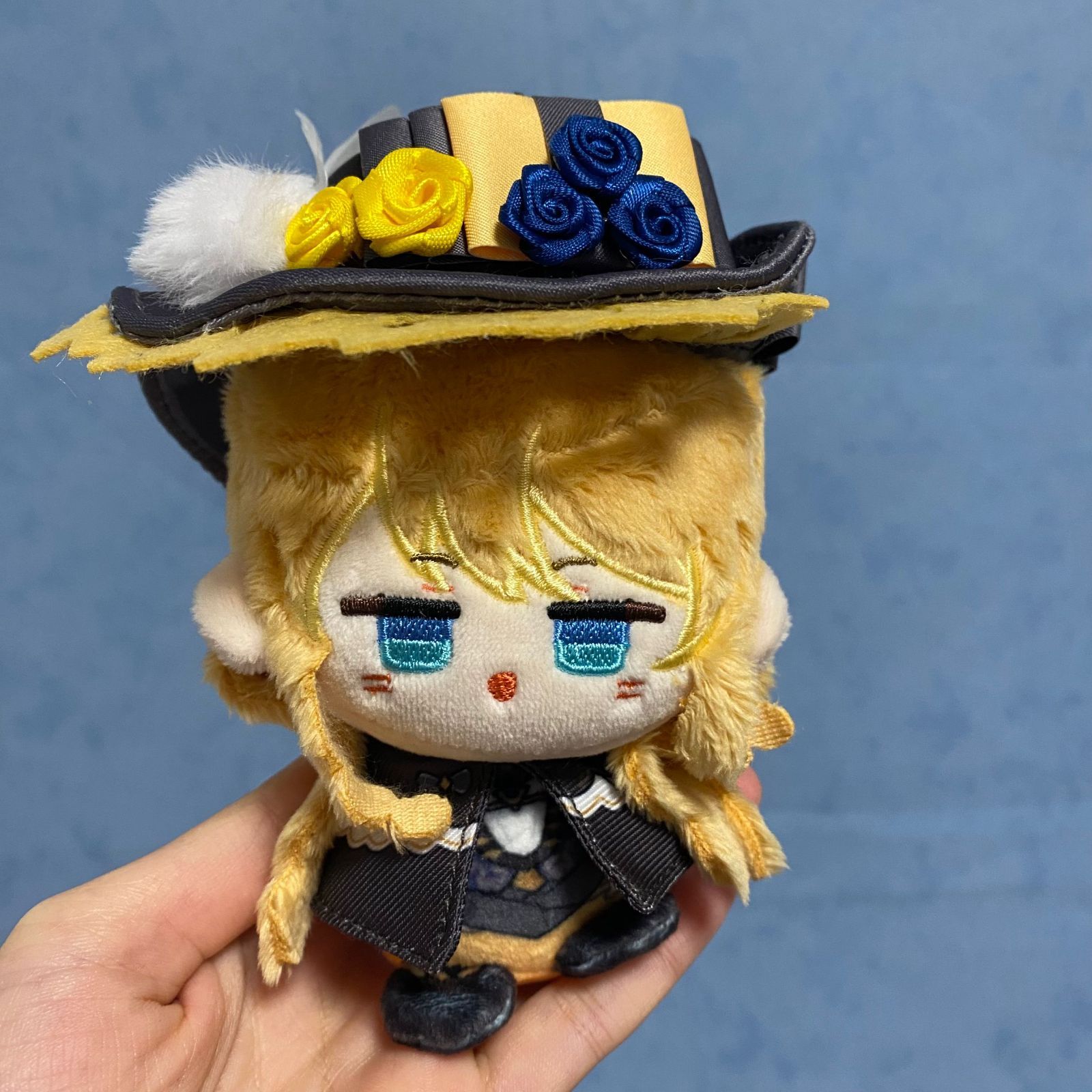 MiKeLe製品】原神 ナヴィア ぬいぐるみ チャーム 12cm - メルカリ