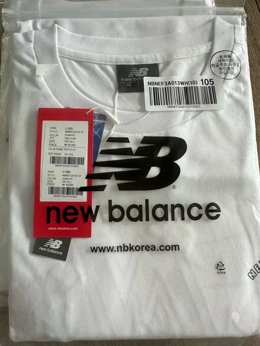 マルボン ゴルフ女子人気 冬用セットアップ 白×ネイビー⭐ 美脚シルエット Malbon Golf(マルボンゴルフ) セットアップ(レディース) - 海外