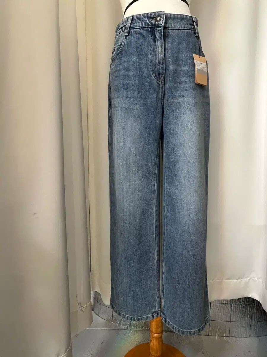 2025年SJSJ エスジェイエスジェイ レディース テーパードジーン 67-98