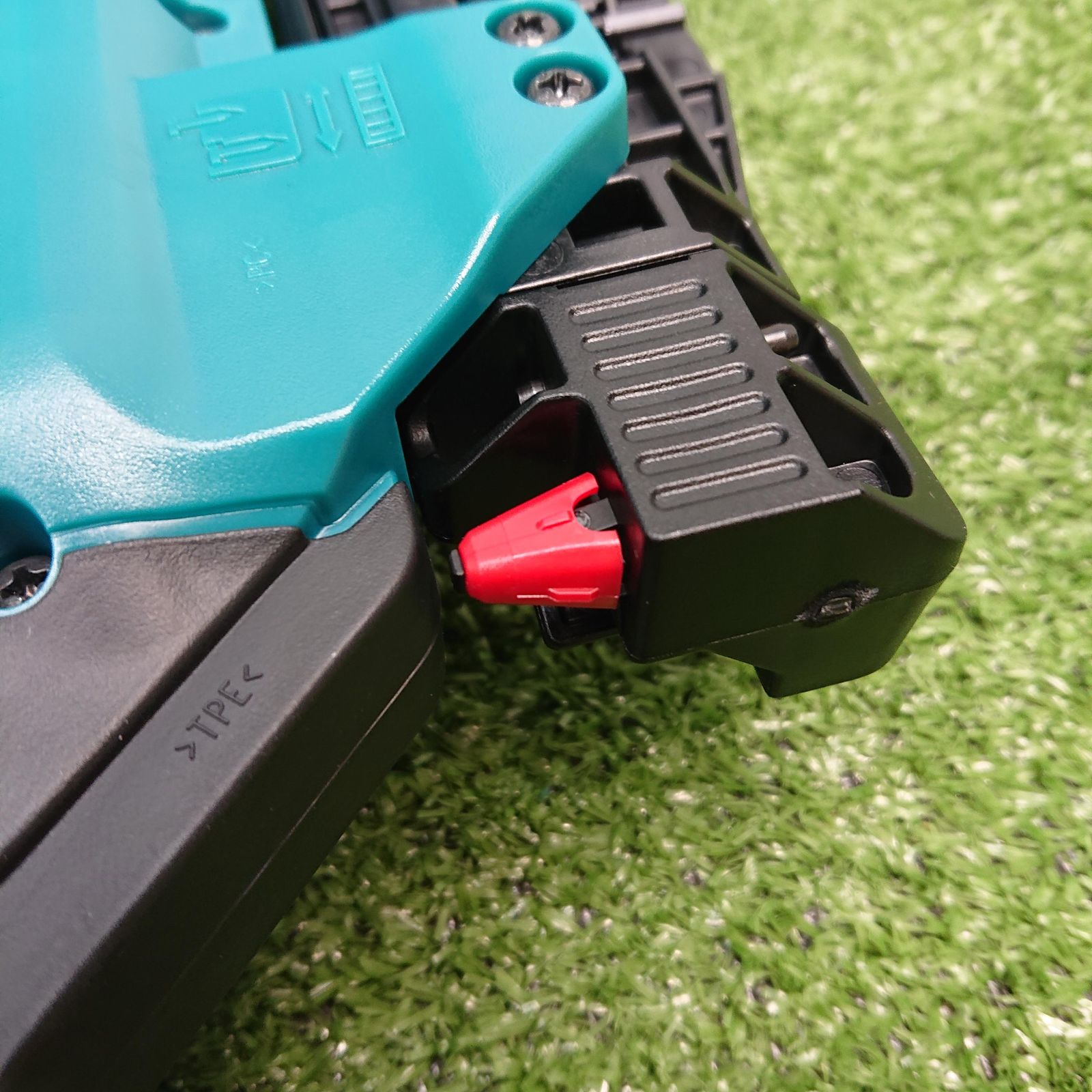 マキタ PT353DZK 充電式ピンタッカ 18V 本体 ケースのみ 4659 WWW_NOITHATQUANGTHANH_NET